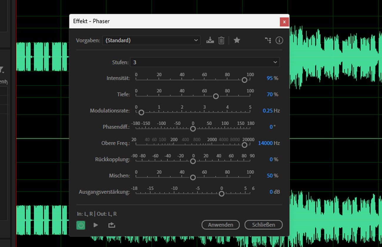 Das Phaser-Effekt-Dialogfeld ist geöffnet, mit Einstellungen wie Intensity, Depth, Mod Rate, Phase Diff und mehr, um den ausgewählten Audio-Clip zu bearbeiten.