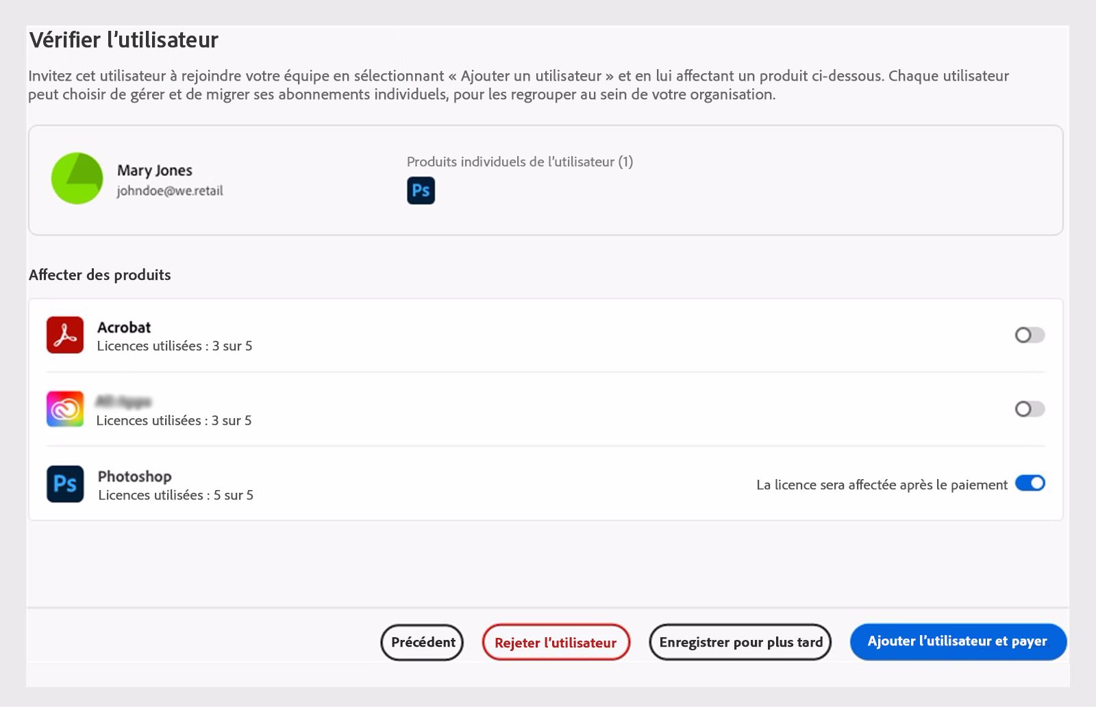 Examiner une personne sans licence de produit correspondante
