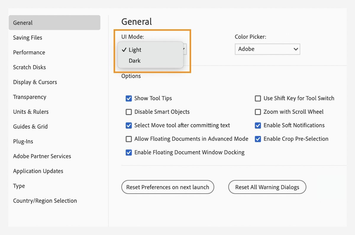 Choose the Light or Dark mode in Adobe Photoshop Elements.