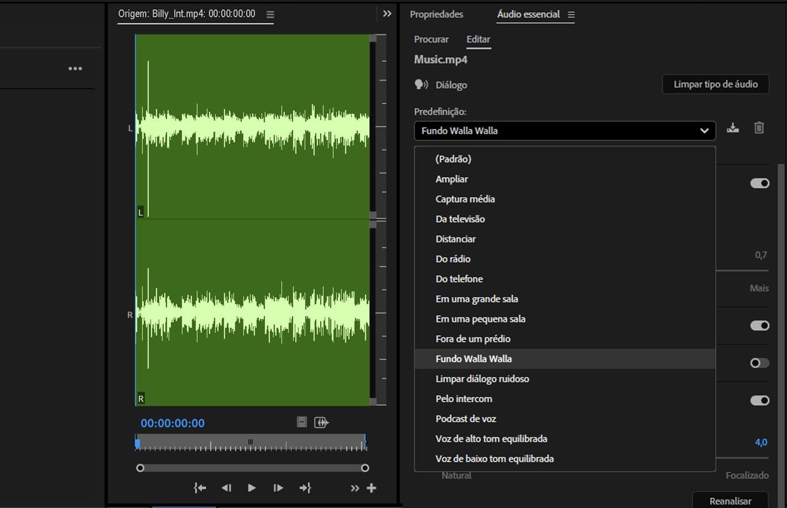 O painel “Áudio essencial” aberto, mostrando as “Predefinições” disponíveis para os diálogos.
