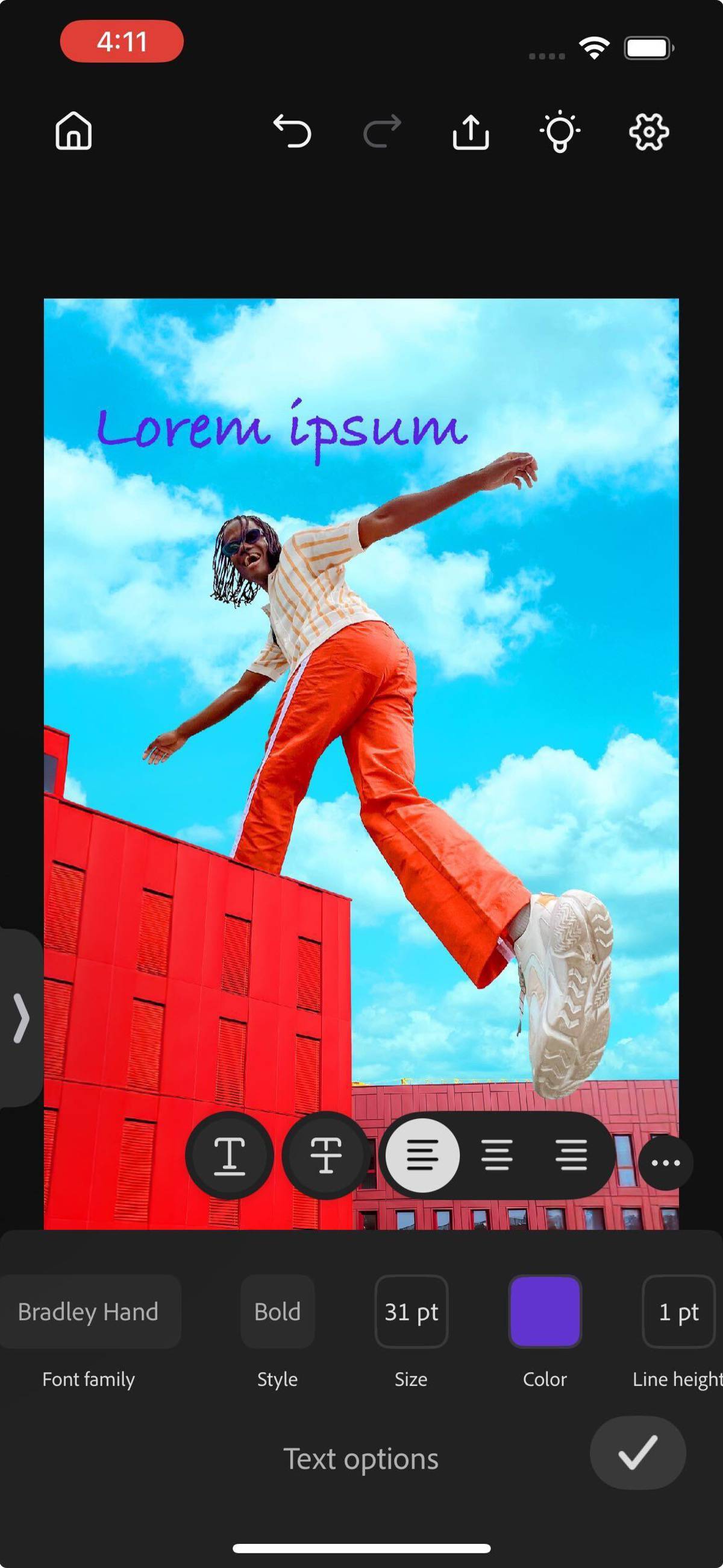 Szövegréteg hozzáadásával egyetlen mondatot vagy bekezdést adhat hozzá, és Text edit (Szövegszerkesztés) lehetőséggel szerkesztheti a szöveget.