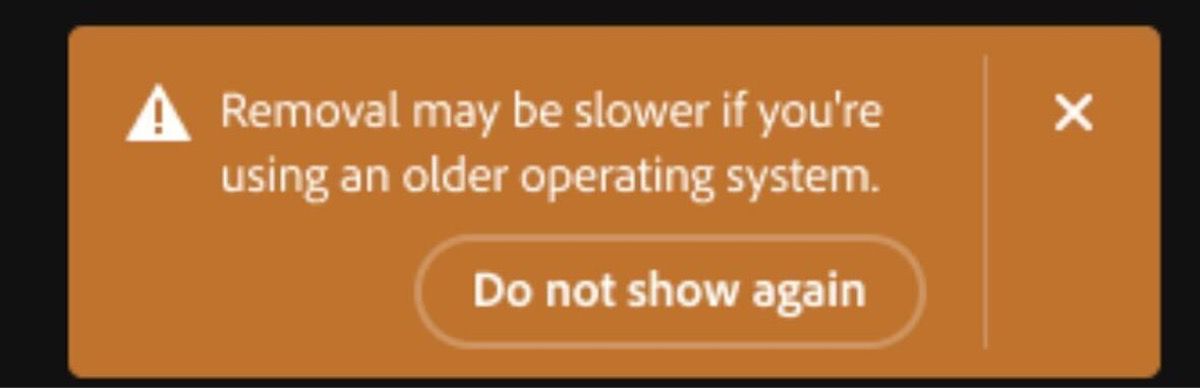 يتم عرض مربع حوار في Photoshop عندما يستخدم المستخدم أداة Remove في جهاز الكمبيوتر الذي يفي بالحد الأدنى من المتطلبات