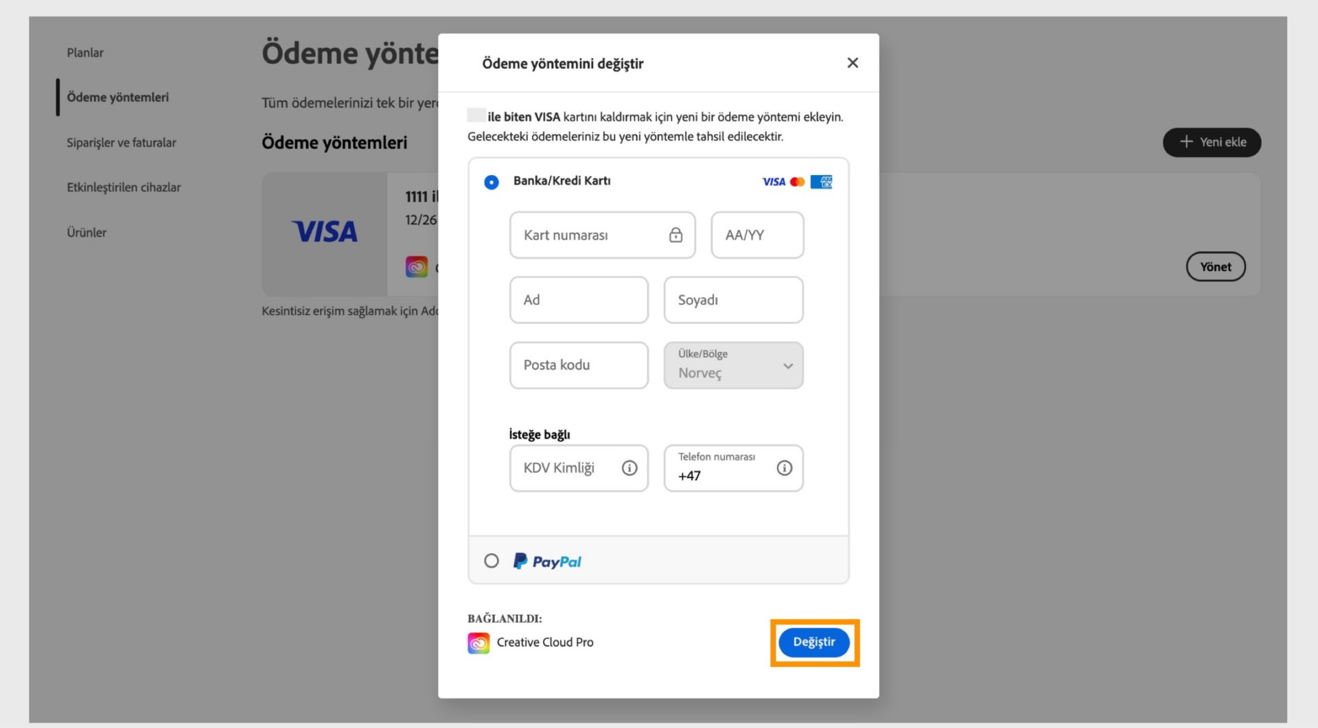Ödeme yöntemini değiştir penceresi, yeni ödeme bilgilerini girdikten sonra mevcut ödeme yöntemini yeni yöntemle değiştirme seçeneği sunar.