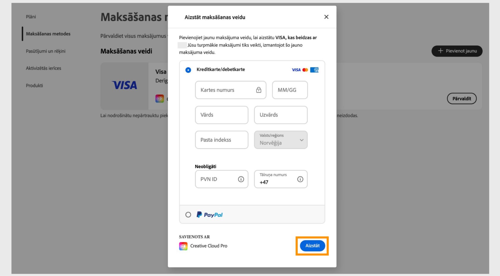 Logs "Nomainīt maksājuma metodi" nodrošina iespēju nomainīt esošo maksājuma metodi ar jauno metodi pēc jaunās maksājuma informācijas ievadīšanas.