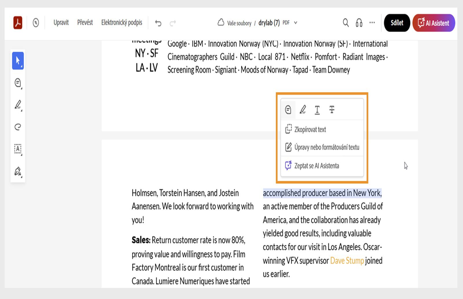 Vybraný text zobrazuje kontextovou nabídku s nástroji pro kopírování, úpravy nebo formátování, zvýraznění, přeškrtnutí nebo podtržení vybraného textu.