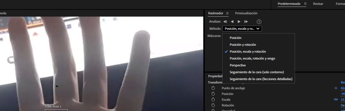 El panel Tracker en After Effects que muestra los controles Analyze y el menú desplegable Method expandido, con Position, Scale & Rotation seleccionado como método de seguimiento activo.