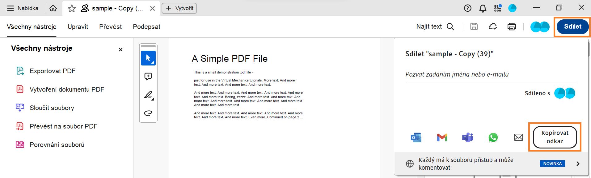 Výběrem možnosti Kopírovat odkaz v okně sdílení odkaz zkopírujete.