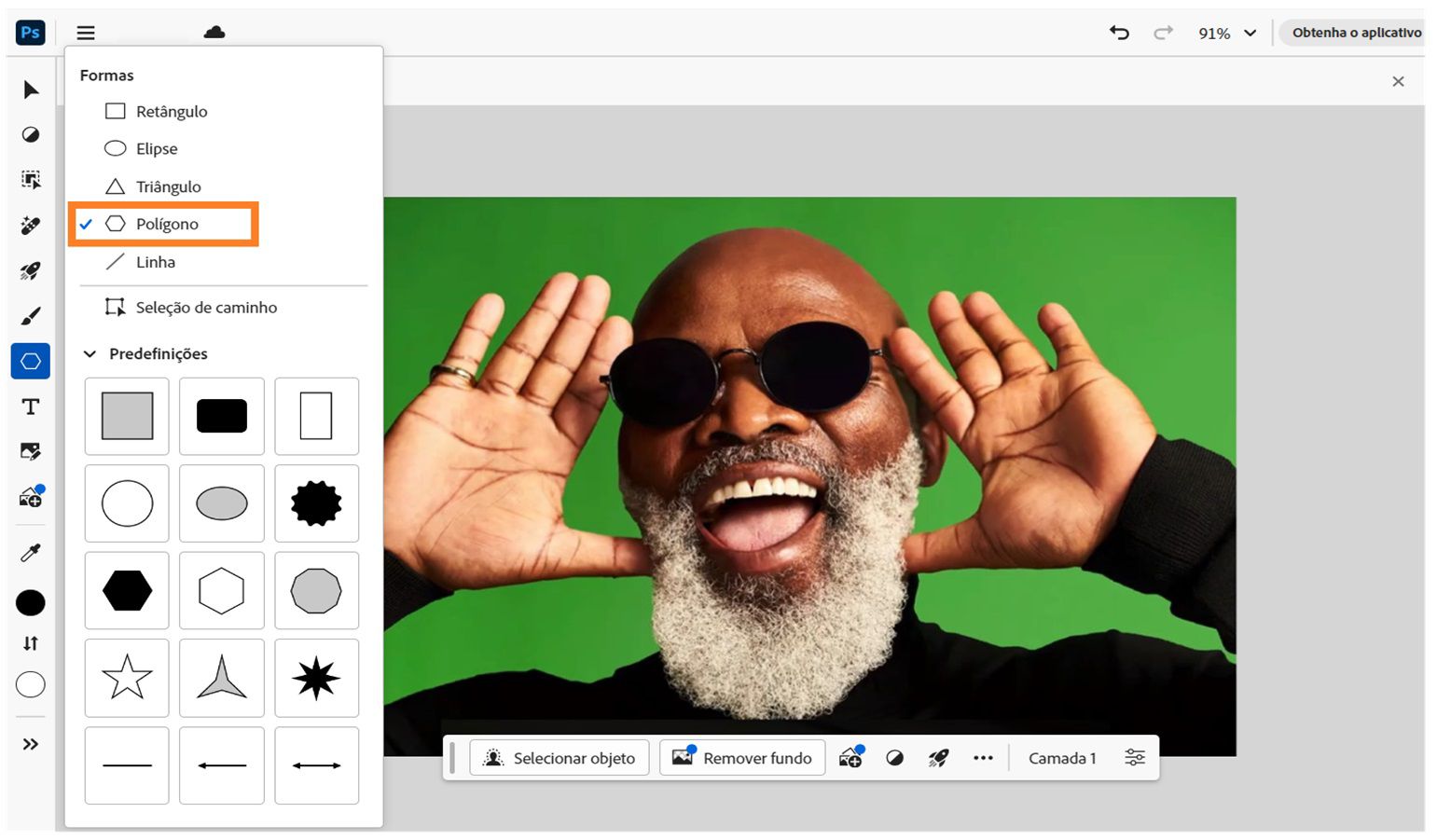 A tela inicial do Photoshop na Web é exibida e o painel de ferramentas Formas é aberto, mostrando os diferentes tipos de formas e predefinições disponíveis para aprimorar seus designs.