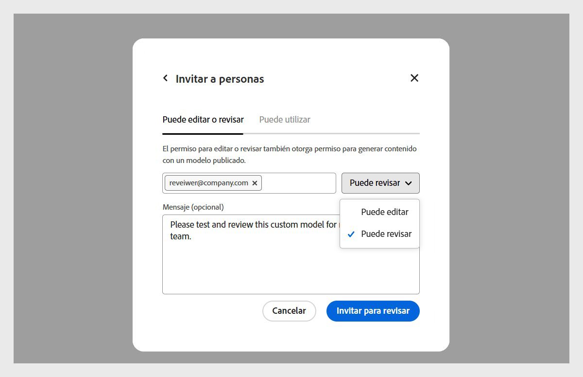 Se abre el cuadro de diálogo Invitar a personas. En la pestaña Puede editar o revisar, se introduce una dirección de correo electrónico y se selecciona el permiso Puede revisar.