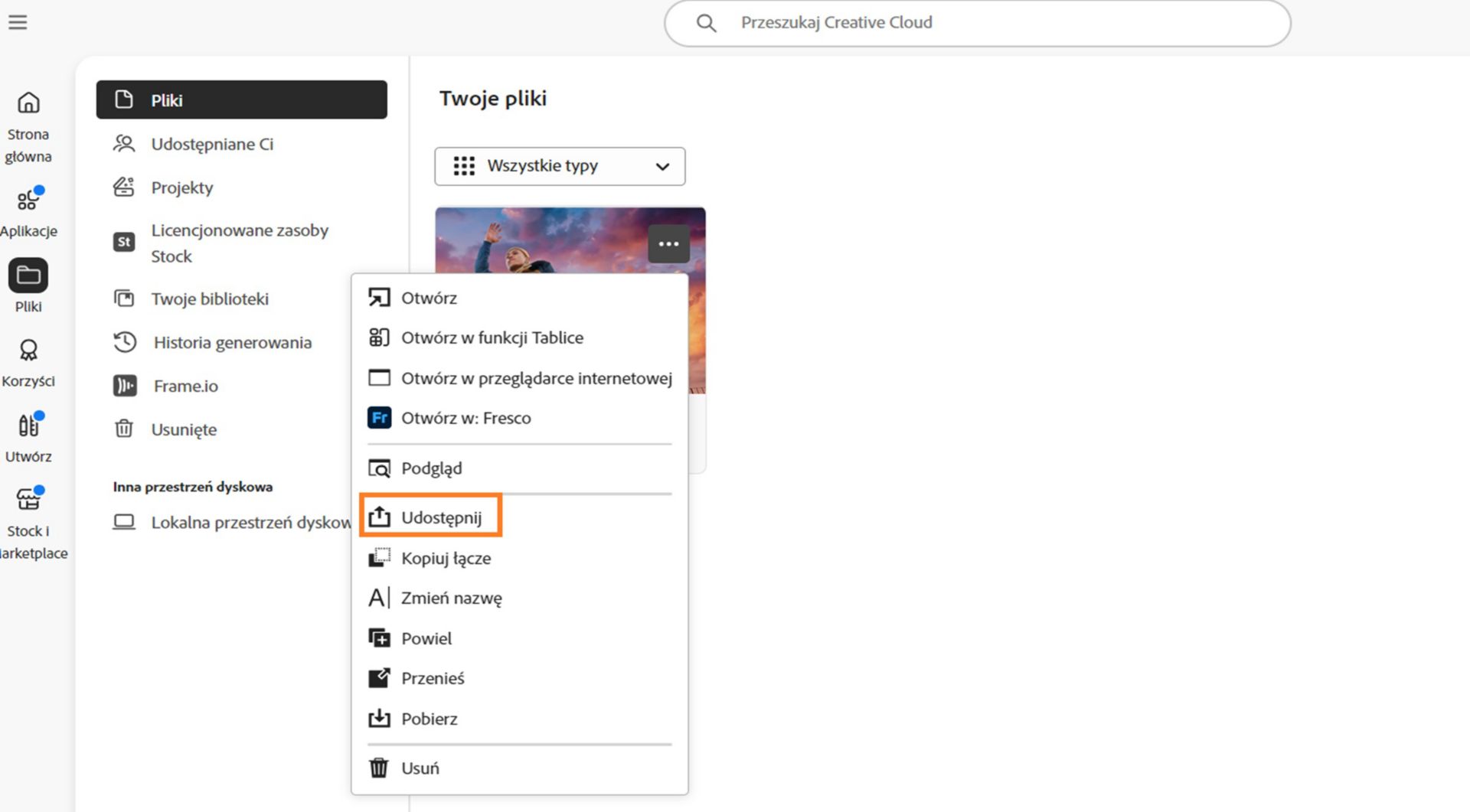 Creative Cloud Desktop pokazująca menu opcji pliku z wyróżnioną opcją Udostępnij.