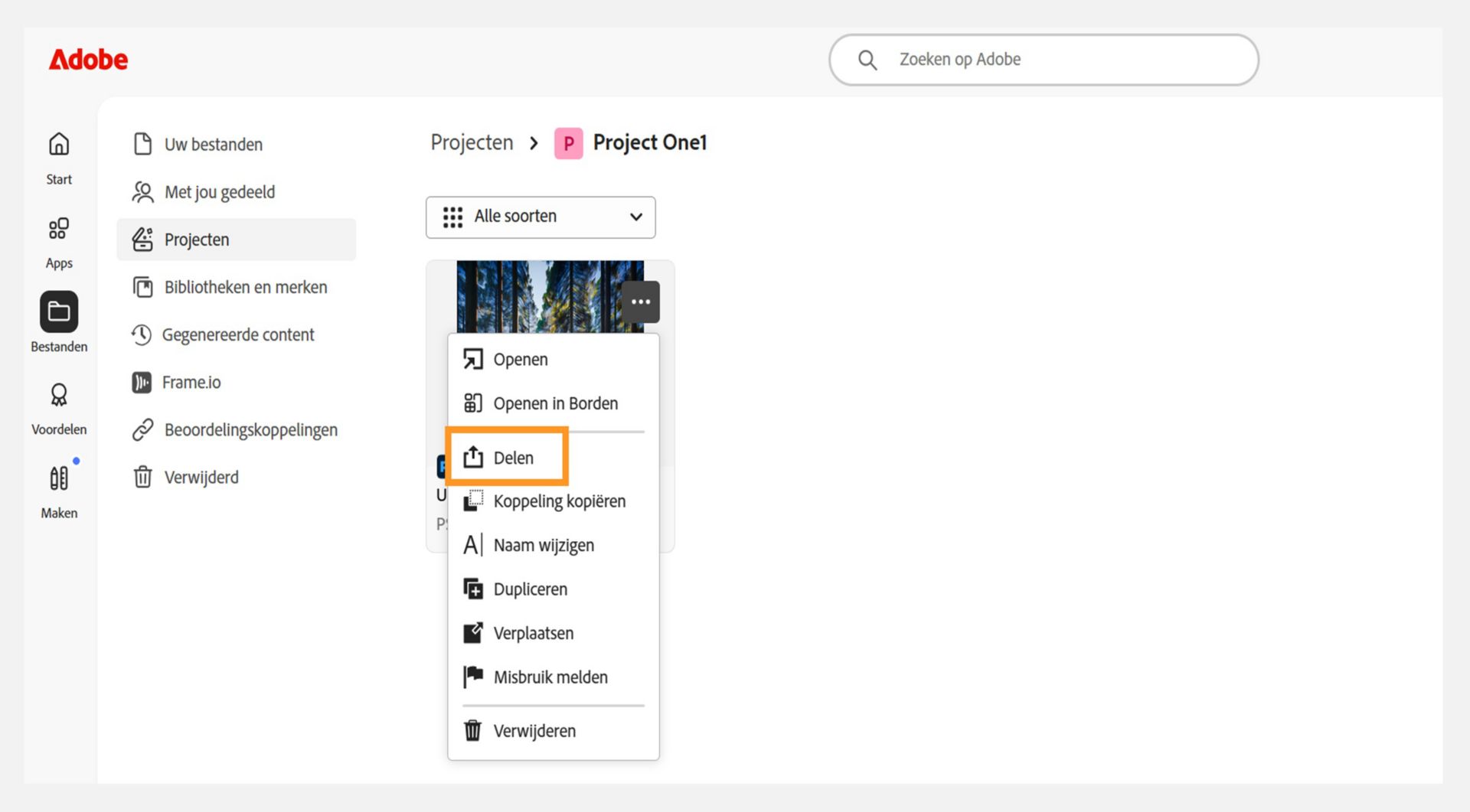 Adobe-interface met een lijst van projecten. Het vervolgkeuzemenu naast een projectminiatuur toont de optie 'Delen', wat aangeeft waar gebruikers de deelinstellingen kunnen beheren.