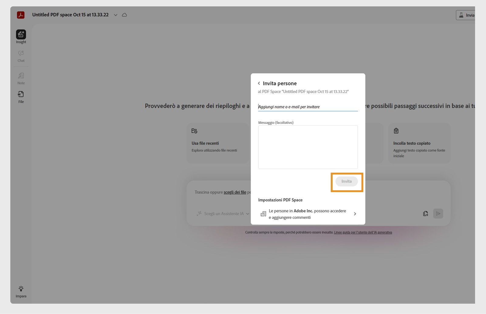 Finestra di dialogo per invitare i destinatari ad accedere a un PDF Space, con opzioni di impostazioni di accesso e il pulsante Invita per la conferma.