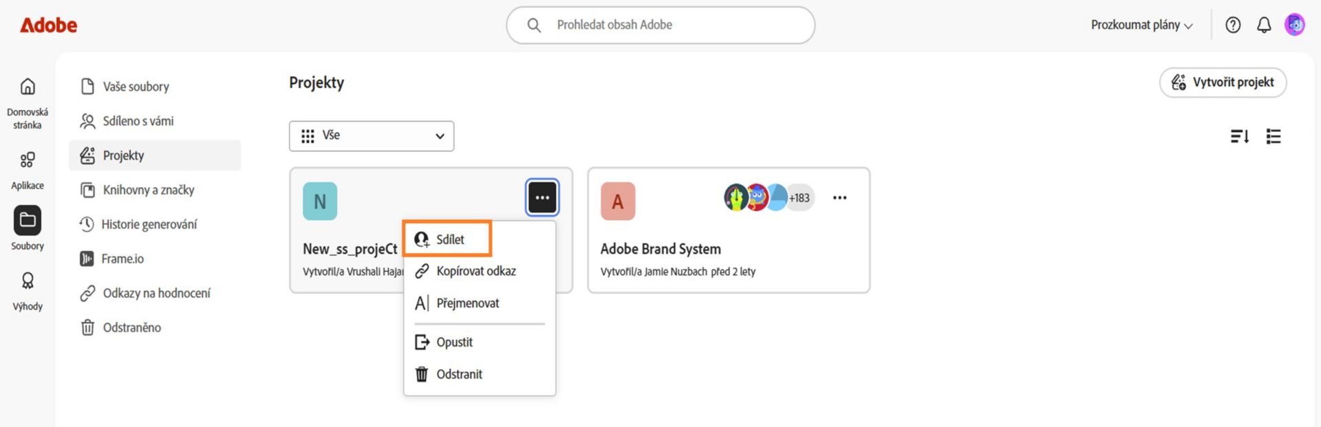 Rozhraní Adobe Creative Cloud zobrazující rozbalovací nabídku s možnostmi sdílení, kopírování odkazu, přejmenování, opuštění nebo odstranění.