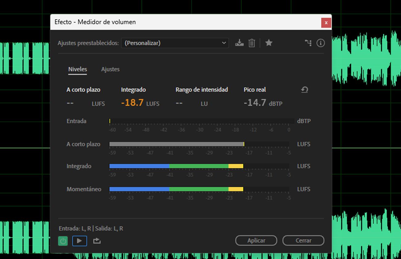 El cuadro de diálogo del efecto Medidor de sonoridad está abierto y hay options para ver niveles o ajustar la Configuración.