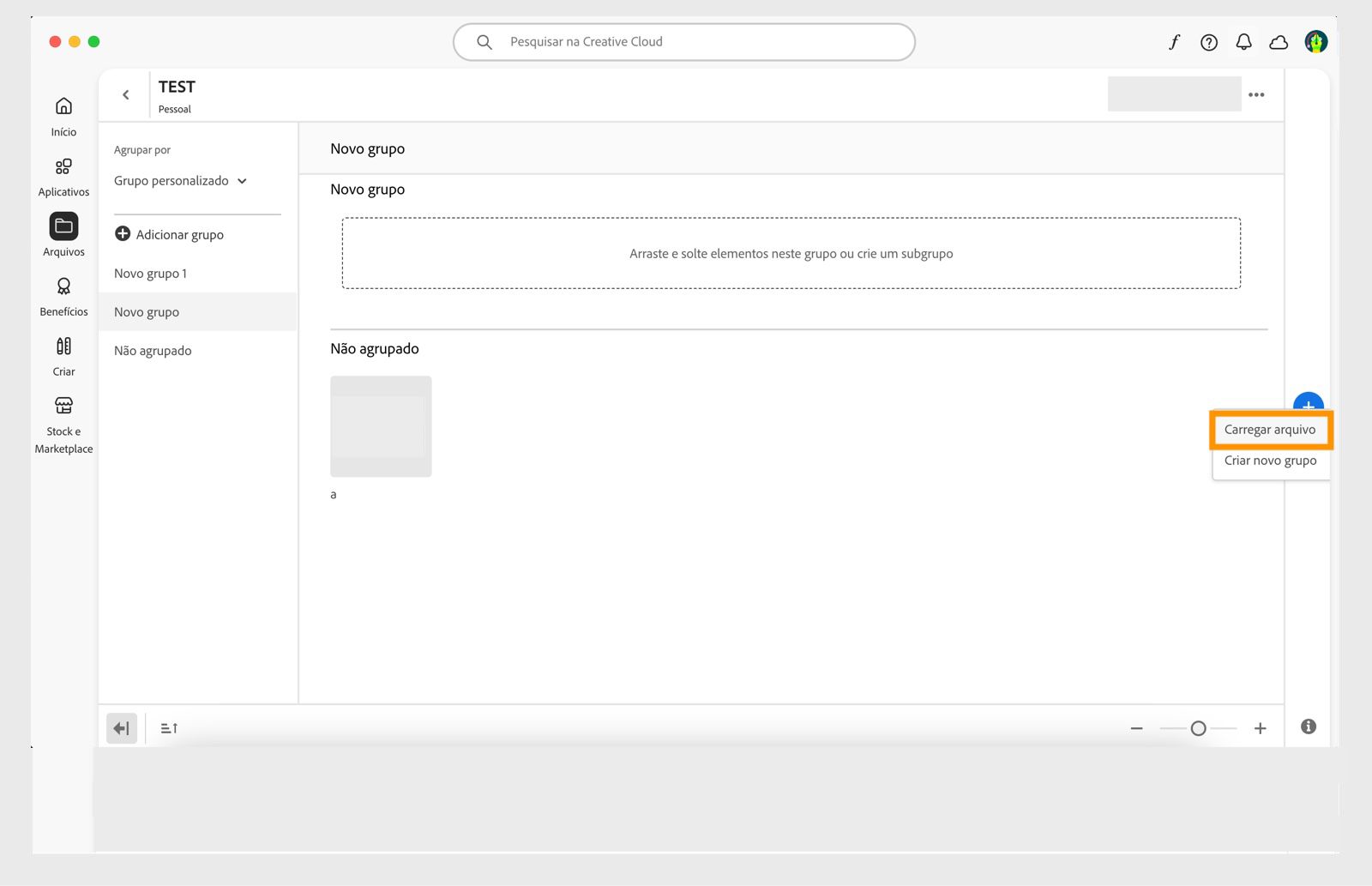 O ícone de adição, que aparece na parte direita da janela da biblioteca no app da Creative Cloud, dá a opção de fazer upload de um arquivo diretamente para a biblioteca. 