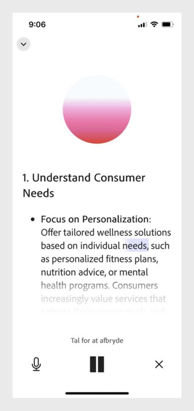 Acrobat PDF Spaces i håndfri stemmetilstand med muligheder for at slå mikrofonen fra og sætte lydafspilningen på pause.