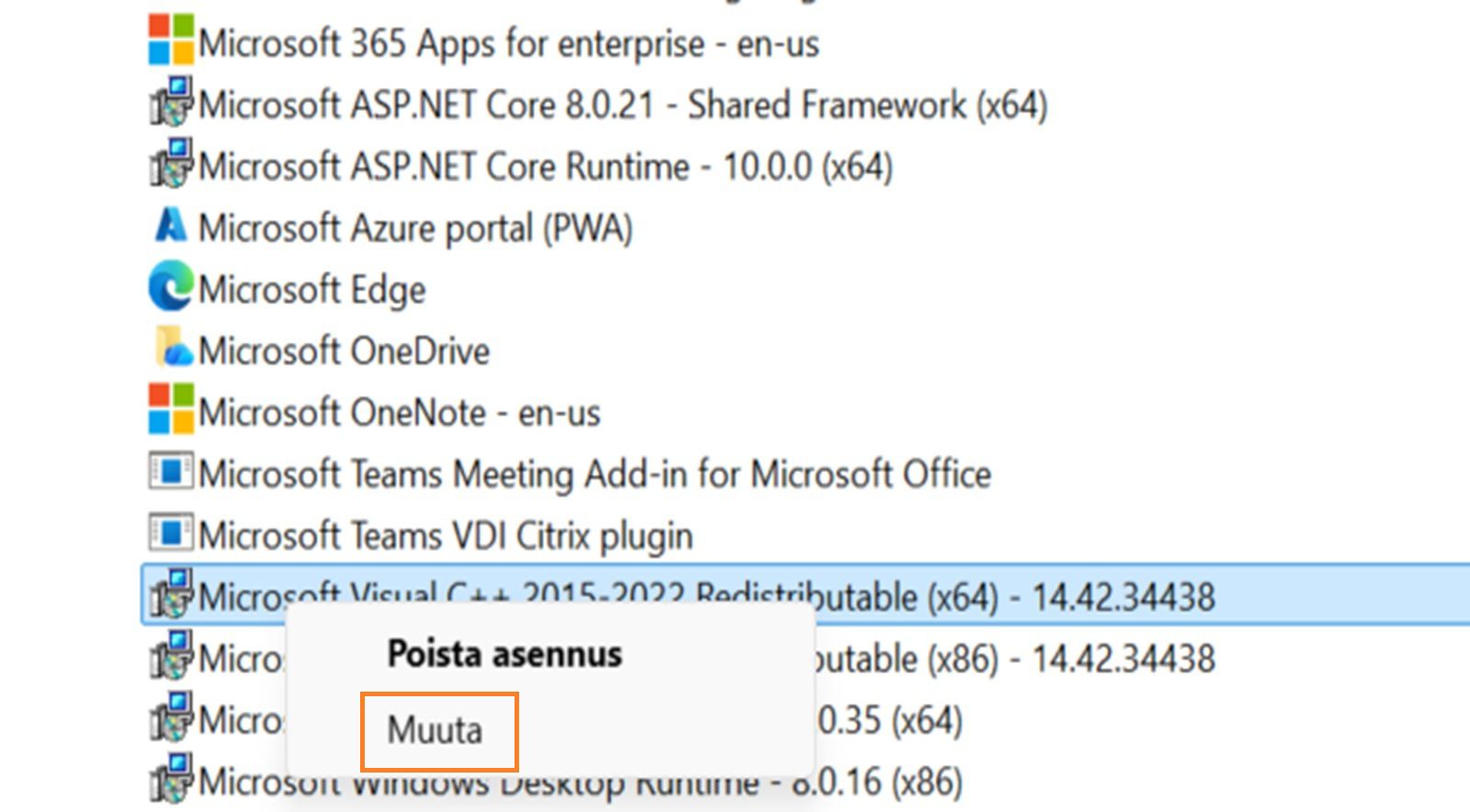 Ohjelmat ja ominaisuudet -ikkuna näyttää Microsoft Visual C++ Redistributable -paketin, jossa Muuta-vaihtoehto on korostettuna.