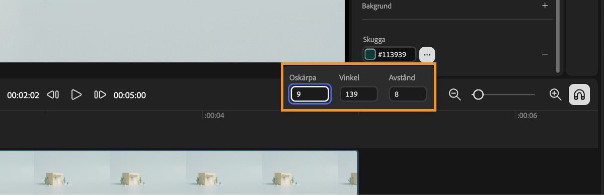 Textlagret är markerat i tidslinjen och det finns textegenskaper som du kan redigera. De markerade egenskaperna är Skugga och dess oskärpa, vinkel och avstånd.