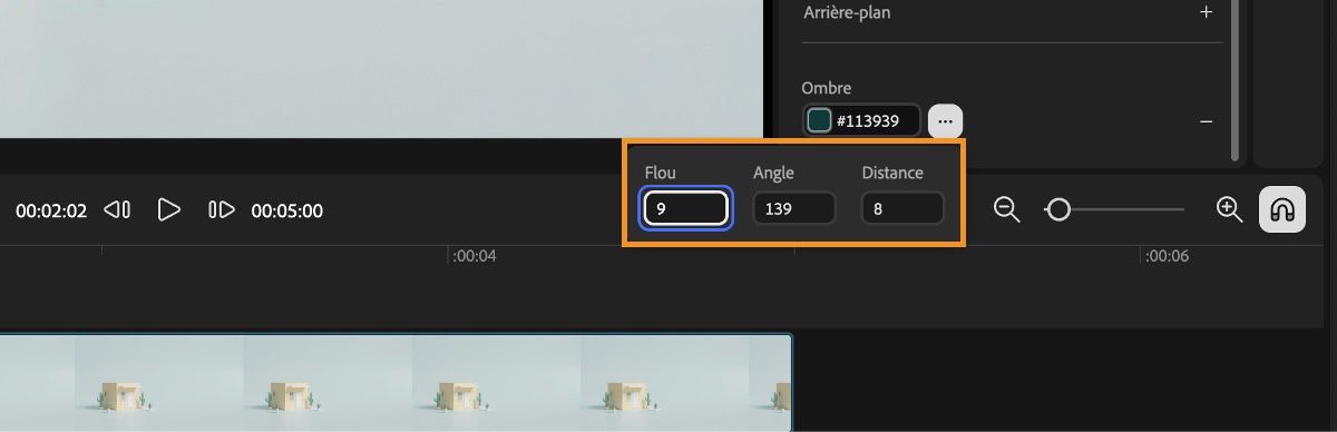 Le calque de texte est sélectionné dans le montage et il existe des propriétés de texte que vous pouvez modifier. Les propriétés mises en évidence sont l’Ombre et son flou, son angle et sa distance.