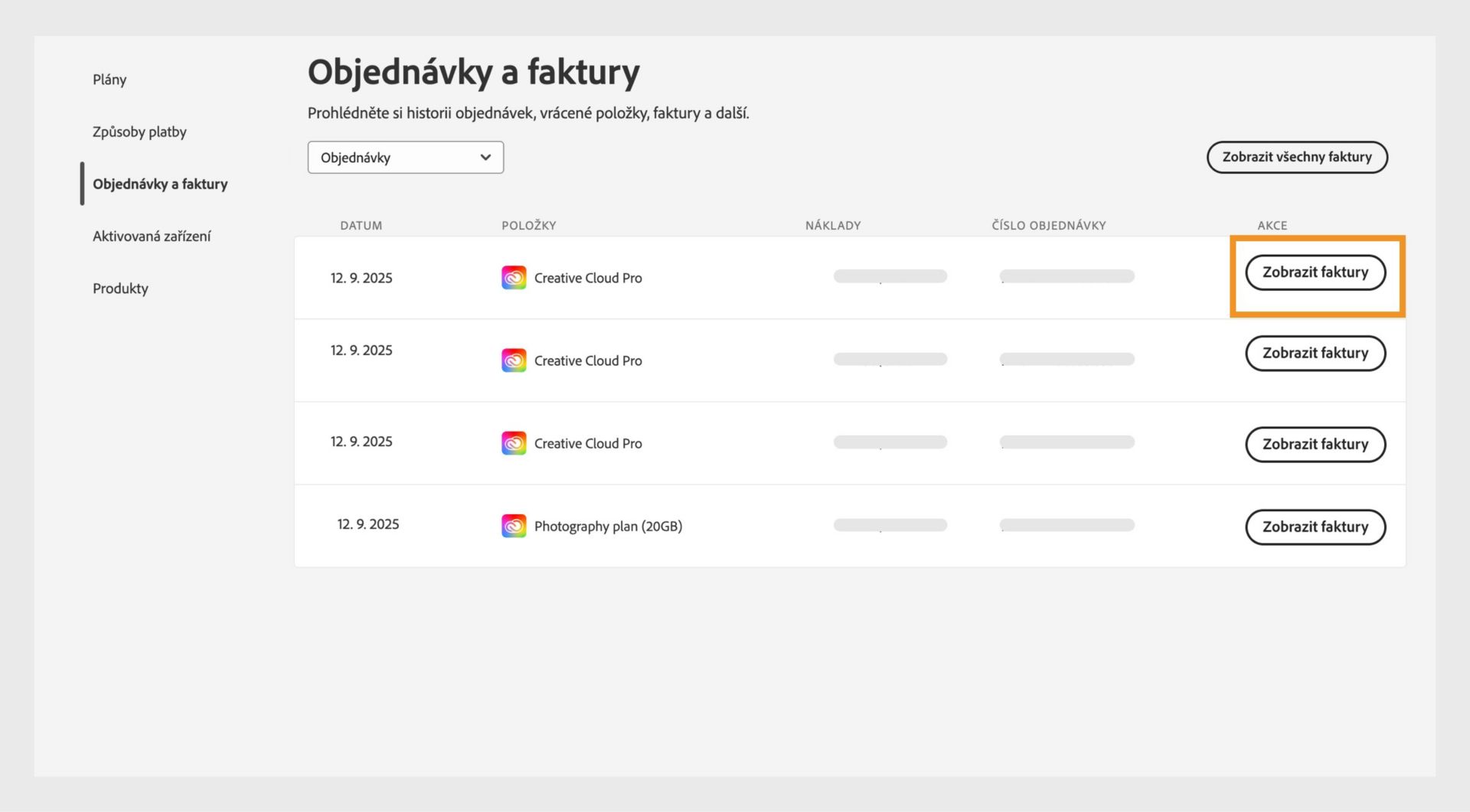 Okno Objednávky a faktury, kde jsou uvedeny všechny objednávky spolu se zvýrazněným tlačítkem Zobrazit faktury.